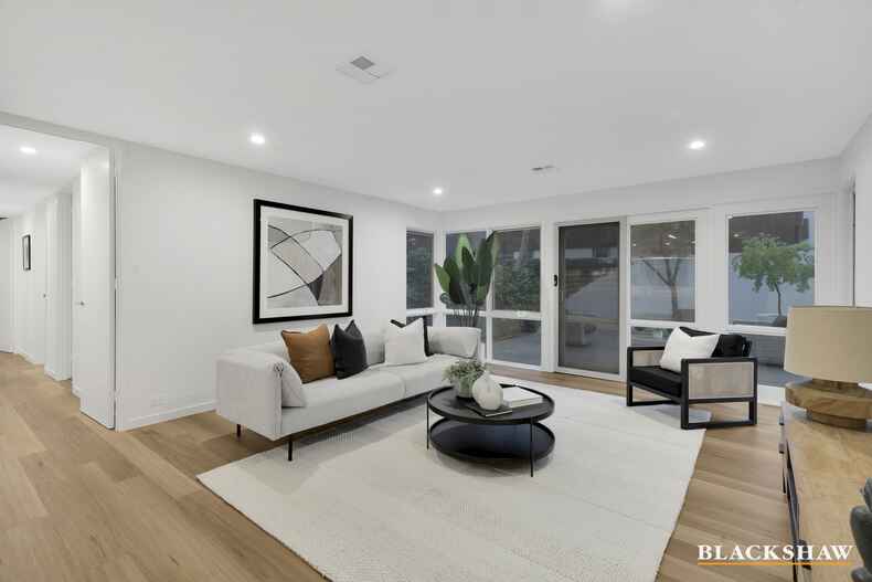 117 Hopetoun Circuit Yarralumla 117 Hopetoun Circuit Yarralumla