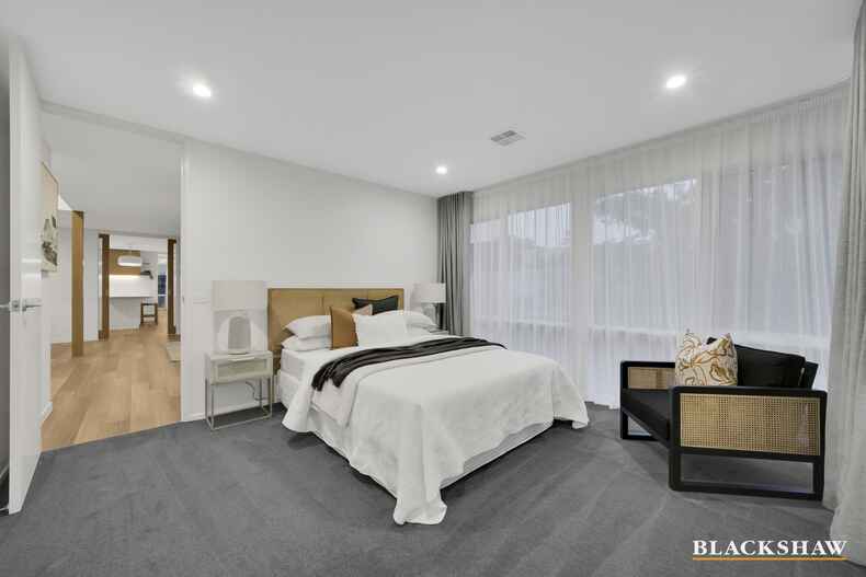 117 Hopetoun Circuit Yarralumla 117 Hopetoun Circuit Yarralumla