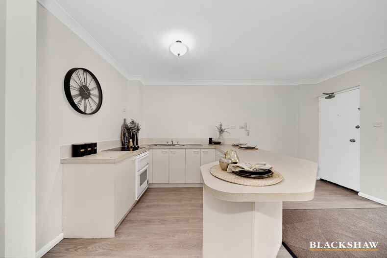 68/53 Mcmillan Crescent Griffith 68/53 Mcmillan Crescent Griffith