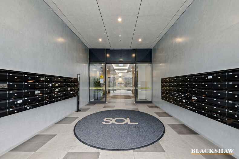 212/65 Cooyong Street Braddon