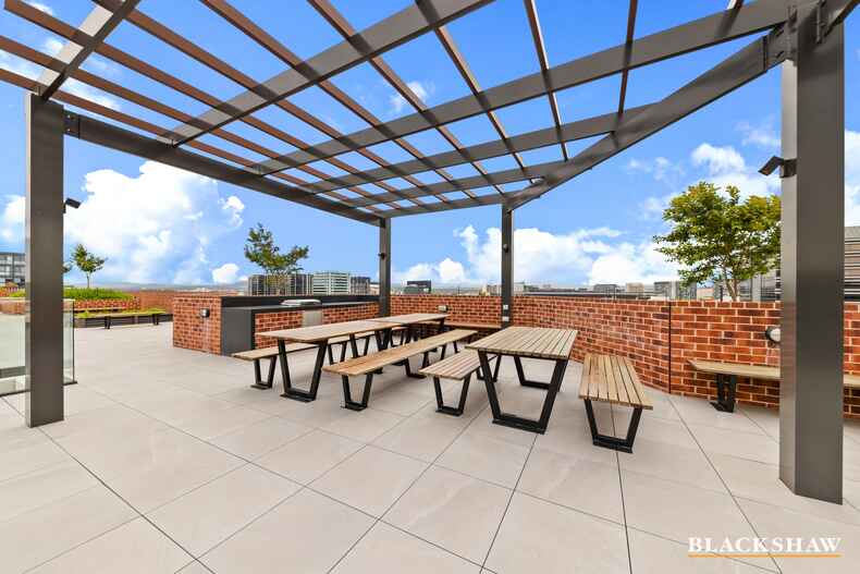 212/65 Cooyong Street Braddon