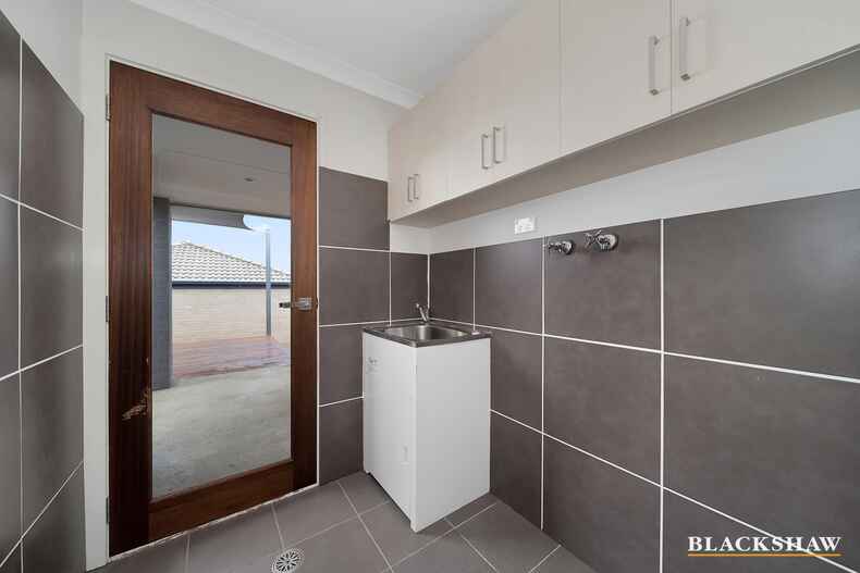 93 Macfarlane Burnet Avenue Macgregor 93 Macfarlane Burnet Avenue Macgregor