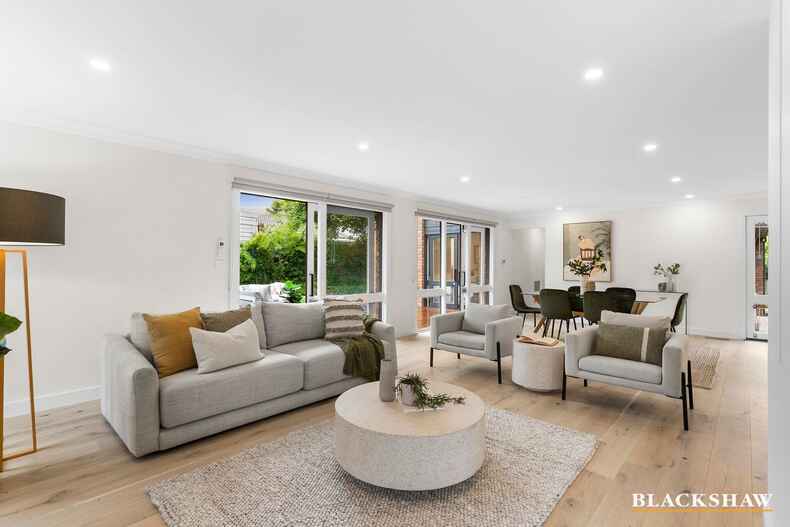 11 Riordan Street Fadden 11 Riordan Street Fadden