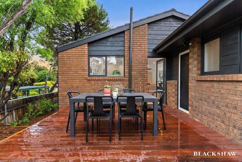 11 Riordan Street Fadden 11 Riordan Street Fadden