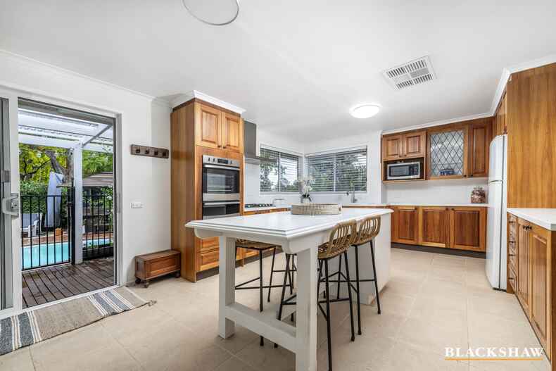 14 Adamson Crescent Wanniassa