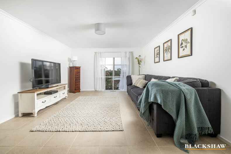 14 Adamson Crescent Wanniassa