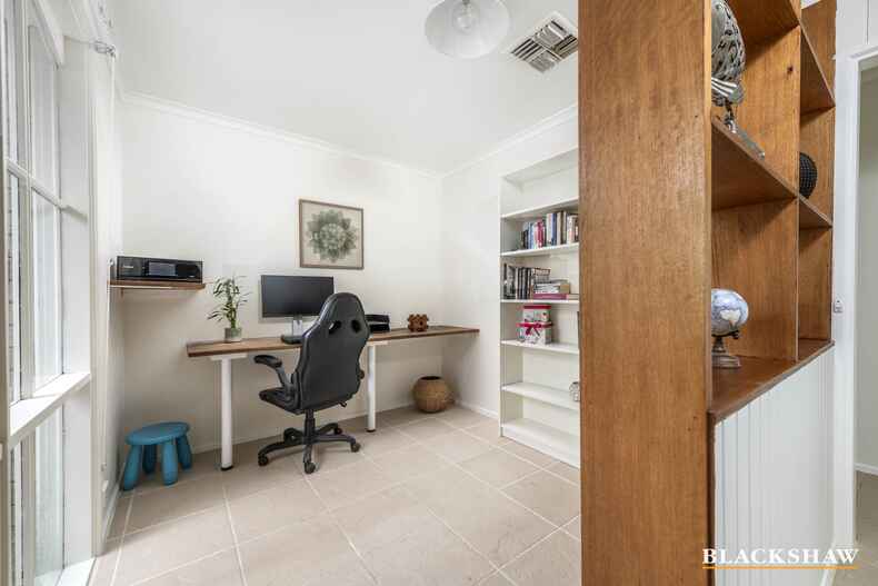 14 Adamson Crescent Wanniassa