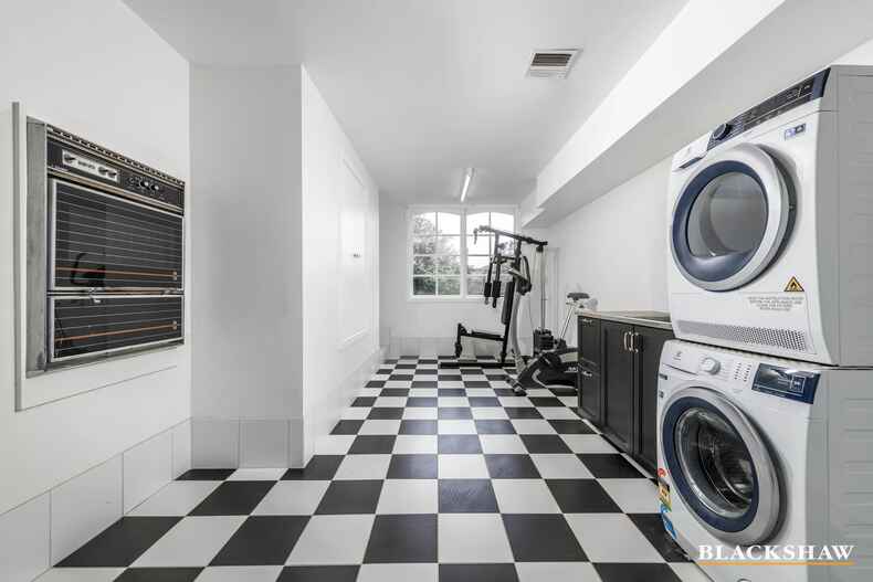 14 Adamson Crescent Wanniassa