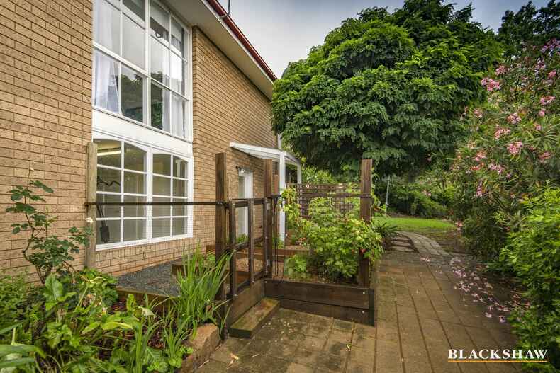 14 Adamson Crescent Wanniassa