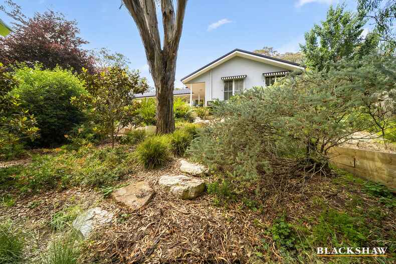 12 Holmes Crescent Campbell