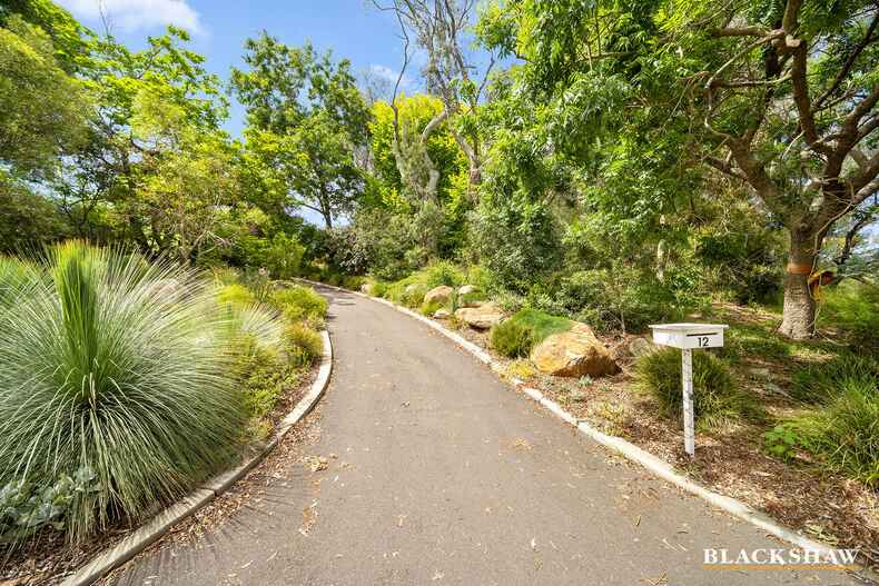 12 Holmes Crescent Campbell