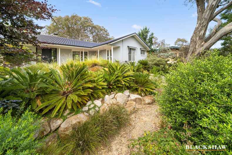 12 Holmes Crescent Campbell