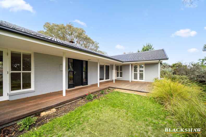 12 Holmes Crescent Campbell