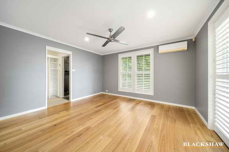 12 Holmes Crescent Campbell