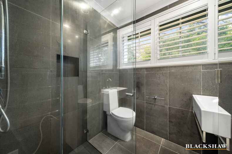 12 Holmes Crescent Campbell