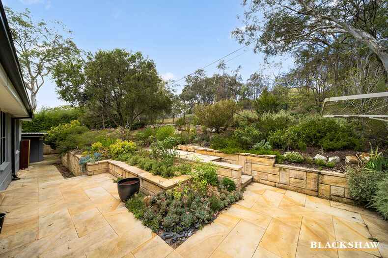 12 Holmes Crescent Campbell