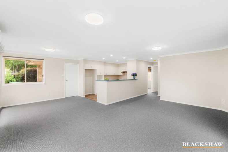 2 Stuart Place Sunshine Bay