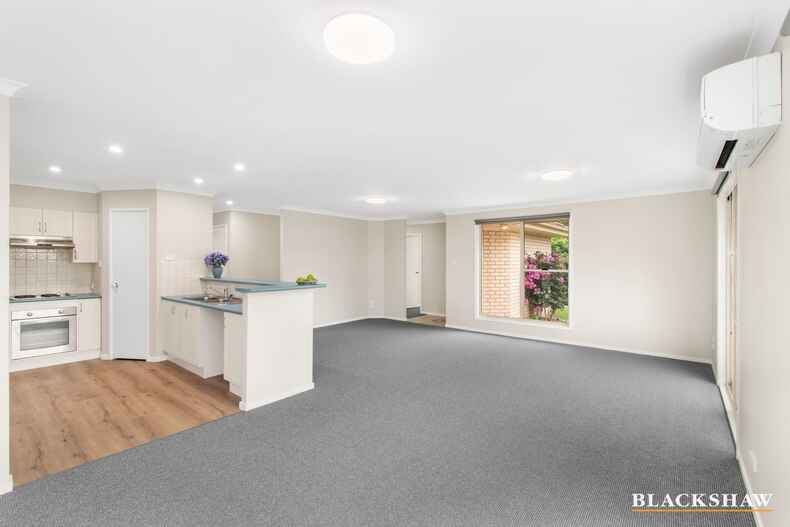 2 Stuart Place Sunshine Bay