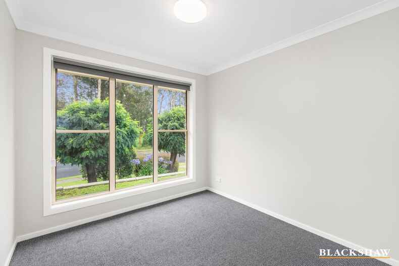 2 Stuart Place Sunshine Bay