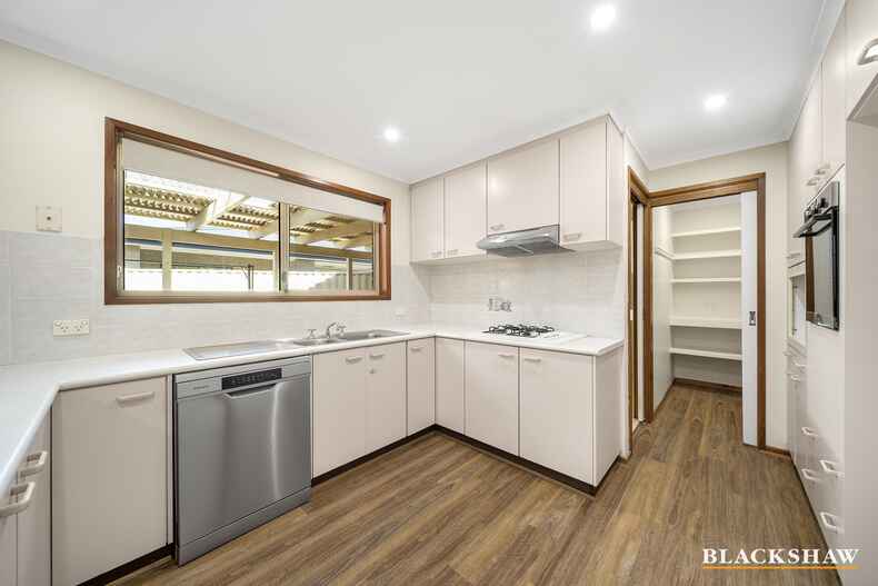 8 Sid Barnes Crescent Gordon 8 Sid Barnes Crescent Gordon