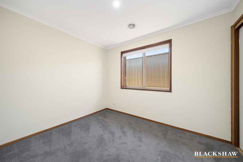 8 Sid Barnes Crescent Gordon 8 Sid Barnes Crescent Gordon