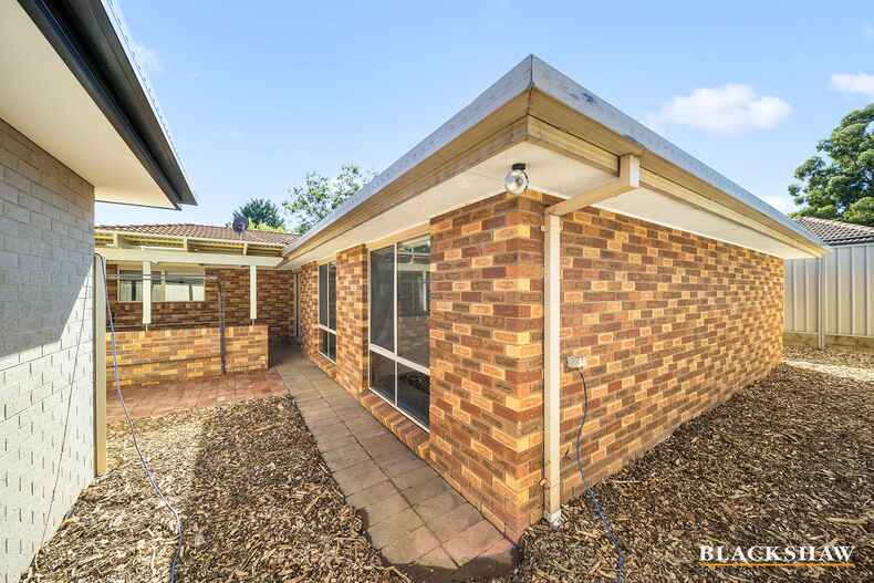 8 Sid Barnes Crescent Gordon 8 Sid Barnes Crescent Gordon