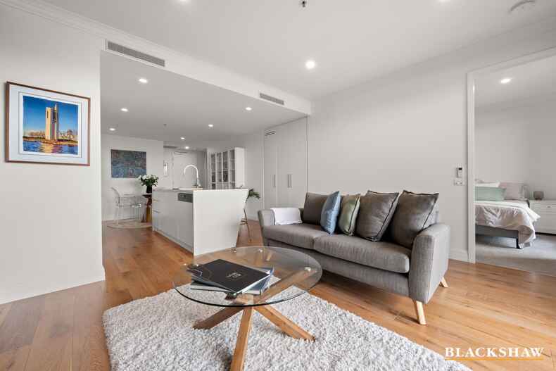 602/59 Constitution Avenue Campbell