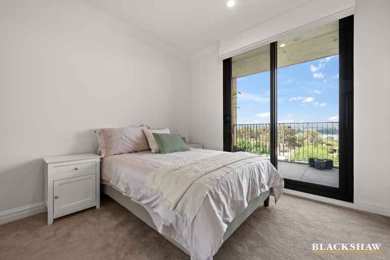 602/59 Constitution Avenue Campbell