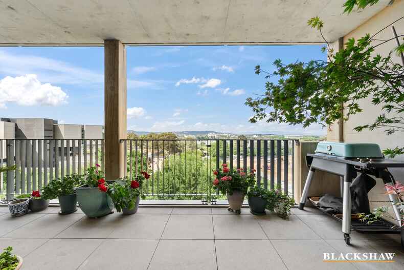 602/59 Constitution Avenue Campbell