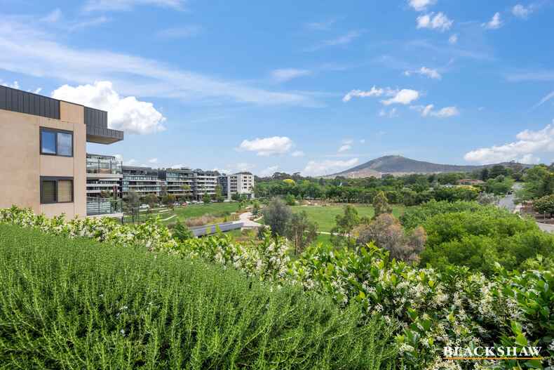 602/59 Constitution Avenue Campbell