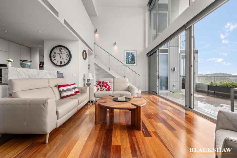 55/3 Burbury Close Barton 55/3 Burbury Close Barton