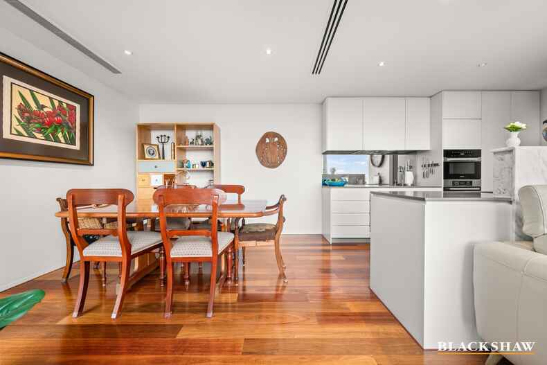 55/3 Burbury Close Barton 55/3 Burbury Close Barton