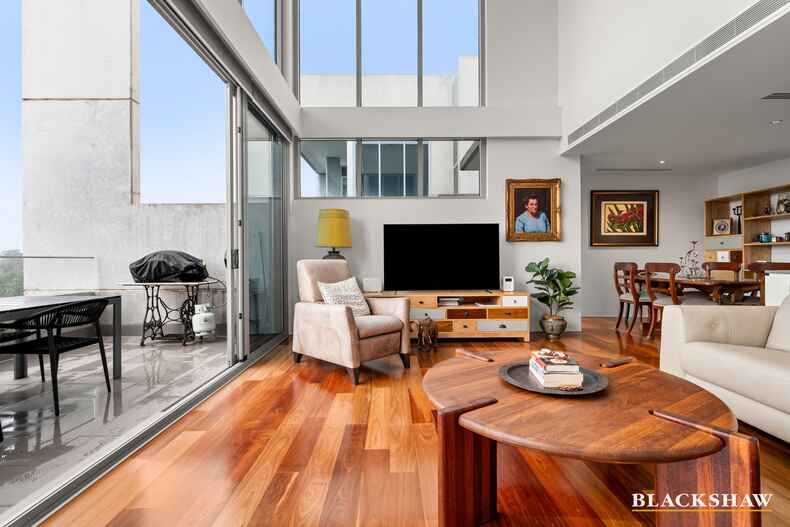 55/3 Burbury Close Barton 55/3 Burbury Close Barton