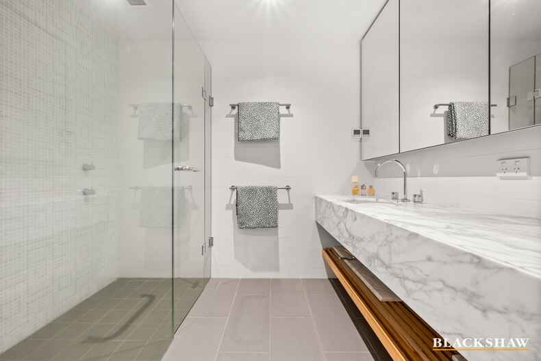 55/3 Burbury Close Barton 55/3 Burbury Close Barton