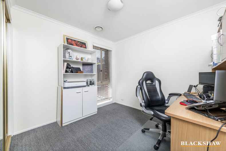 11/26 William Hudson Crescent Monash