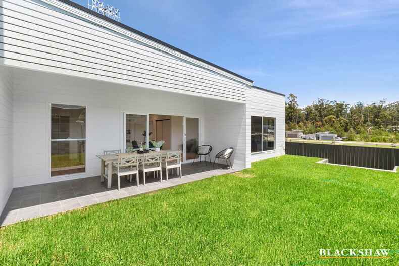 1/20 Throsby Crescent Sunshine Bay 1/20 Throsby Crescent Sunshine Bay