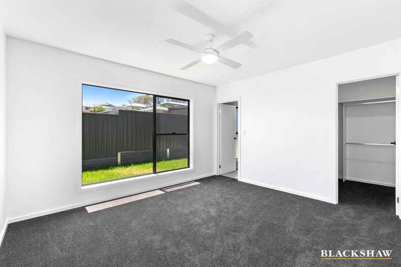 1/20 Throsby Crescent Sunshine Bay 1/20 Throsby Crescent Sunshine Bay