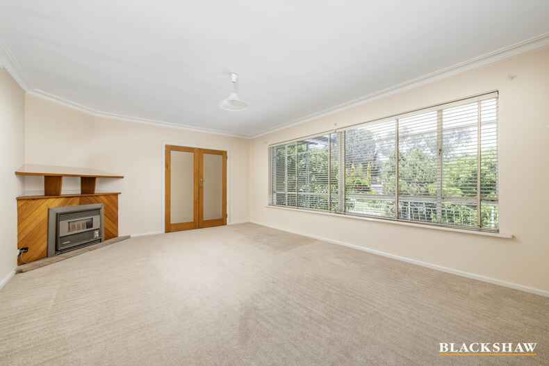 7 Curlewis Crescent Garran