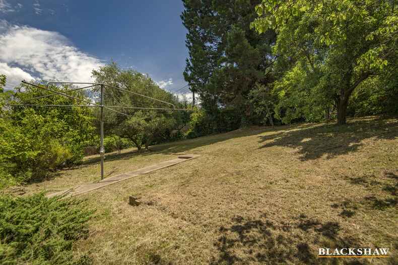 7 Curlewis Crescent Garran