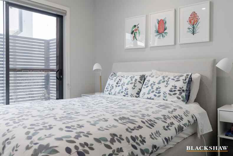 6/8 McGowan Place Dickson