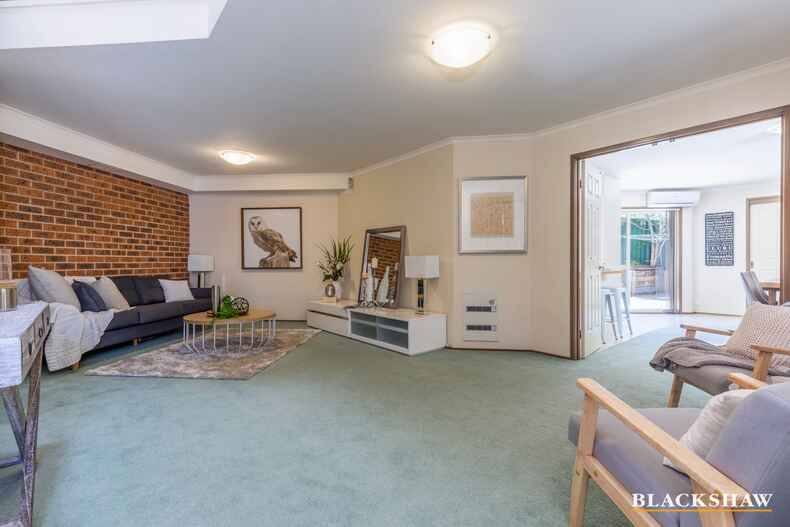 11/3 Shepherd Street Pearce