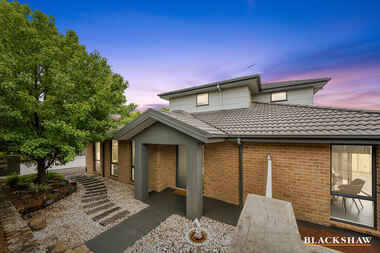 1/3-5 Geebung Place Queanbeyan East