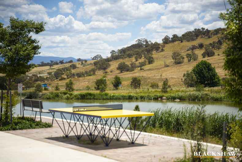 93 McDonagh Crescent Whitlam