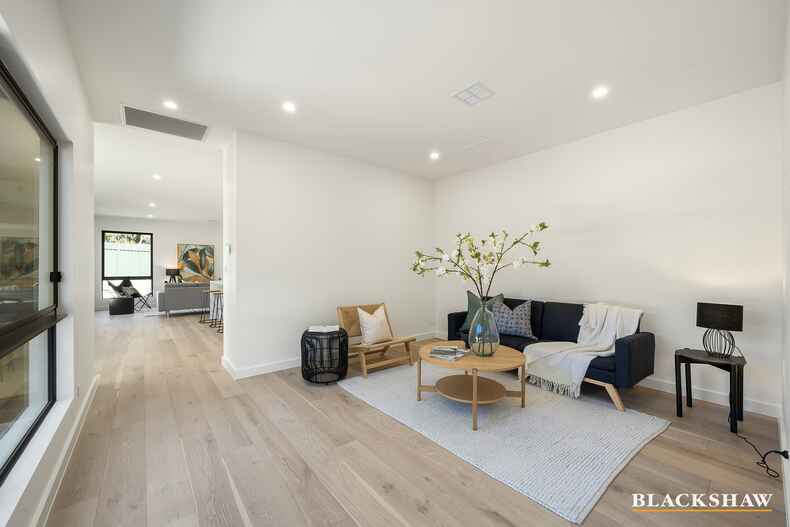 32B Hodgson Crescent Pearce