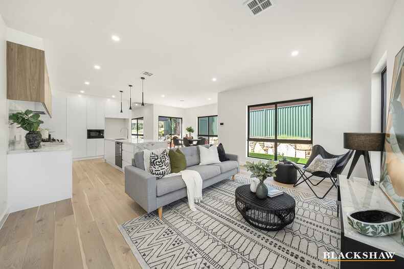 32B Hodgson Crescent Pearce