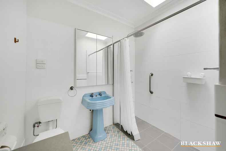 22 Munro Road Crestwood