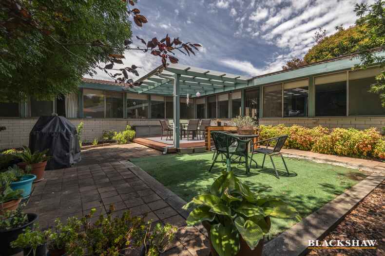 92 Blackwood Terrace Holder 92 Blackwood Terrace Holder