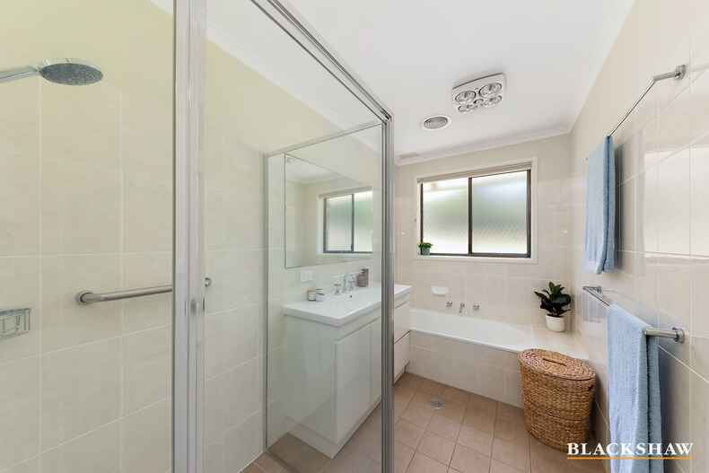 10 Arrietta Close Charnwood