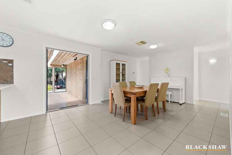 4 Phillipson Crescent Calwell 4 Phillipson Crescent Calwell
