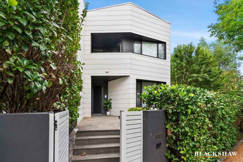 89 Macleay Street Turner